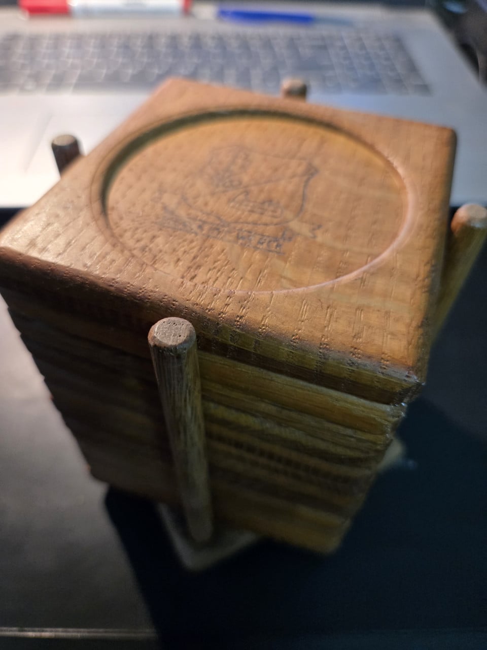 Vintage onderzetters Meubelfabriek Oisterwijk (12 stuks)