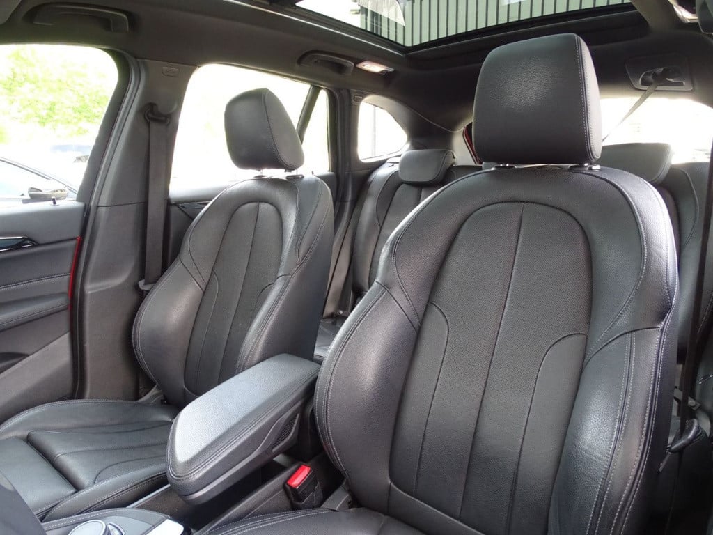 BMW X1 xdrive20i high executive