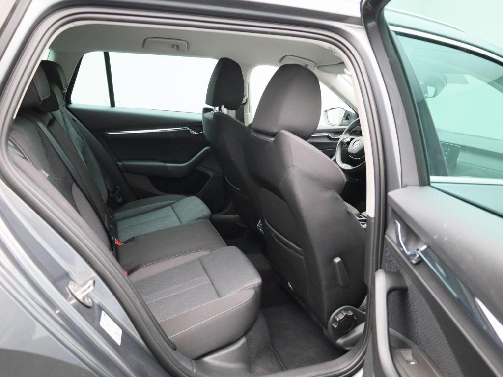 Skoda Octavia combi 1.4 tsi iv phev business edition | automaat | virtual c