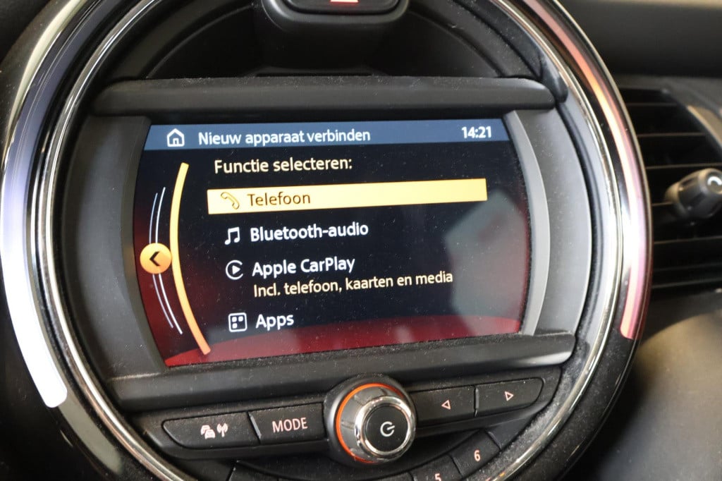 Mini One mini 1.5 first salt nl auto,btw, carplay, allseason, cruise