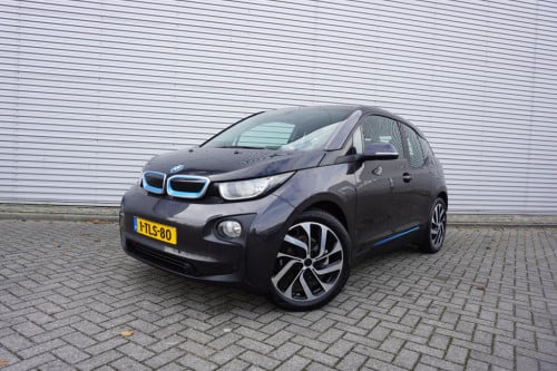 BMW I3 basis comfort 22 kwh 1e eigenaar - automaat - airco / navi / cruise