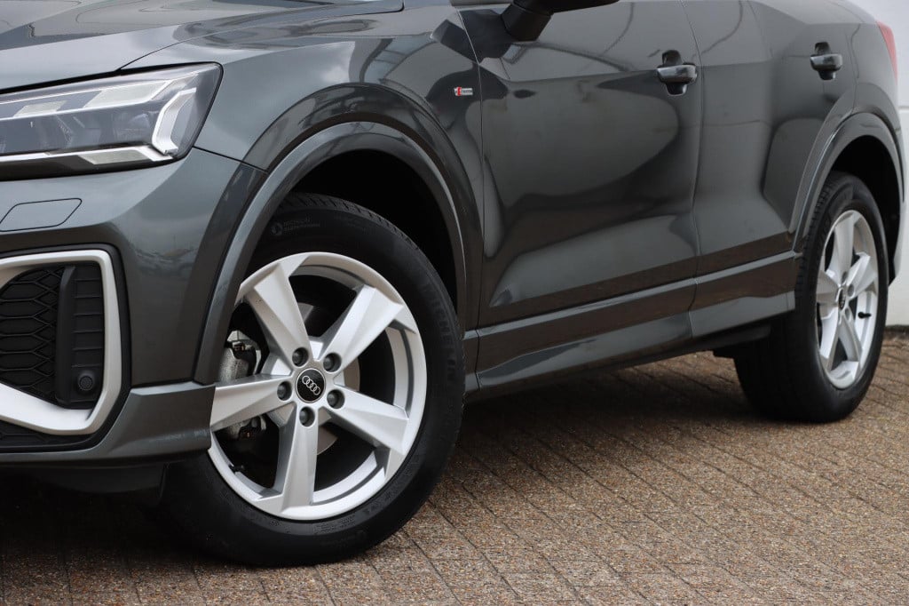 Audi Q2 35 tfsi s edition 150pk s-tronic