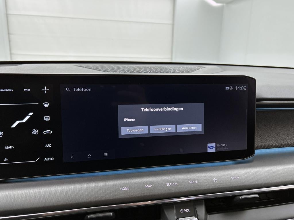 Kia Ev9 launch edition 99.8 kwh stuur/stoel-verwarming | hud | alarm | trek