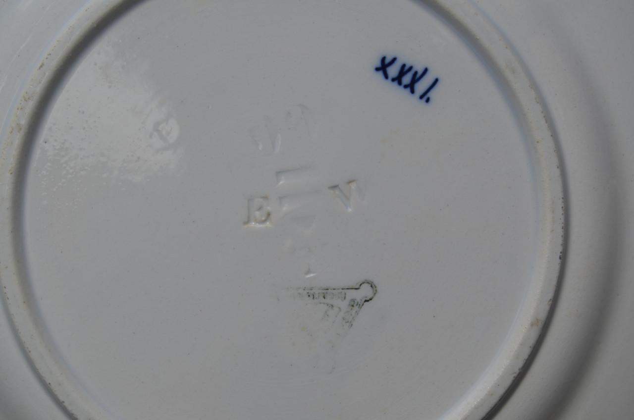 5 Identieke porseleinen gebaksbordjes