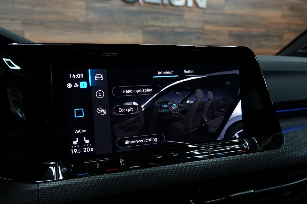 Volkswagen Golf r-line 1.5 etsi r-line | pano | iq-lights | acc | led |