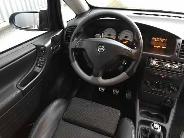Opel Zafira 2.0 16v opc - v e r k o c h t