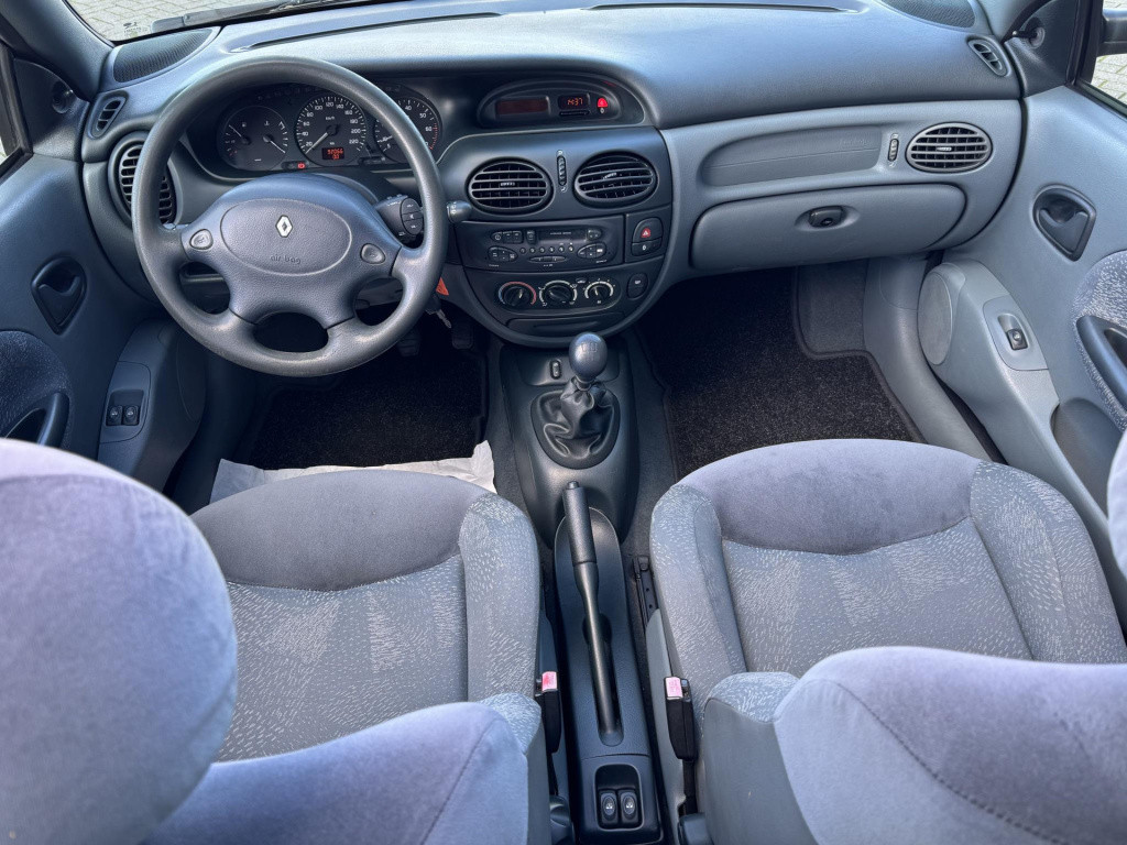 Renault Megane cabrio 1.6e