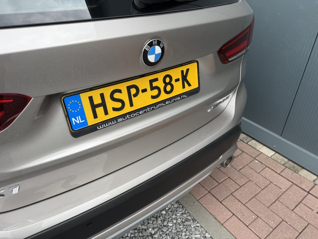 BMW X1 x-drive20i automaat high executive