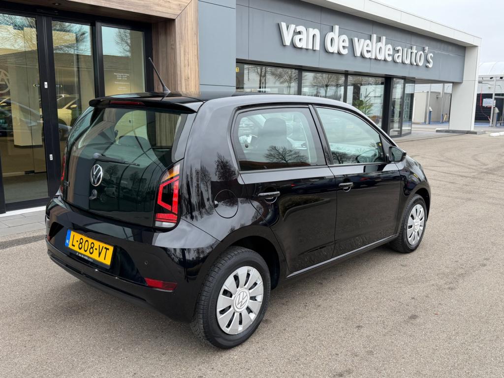 Volkswagen UP! 1.0 5-deurs | camera | cruise | airco | bluetooth | pdc | ri