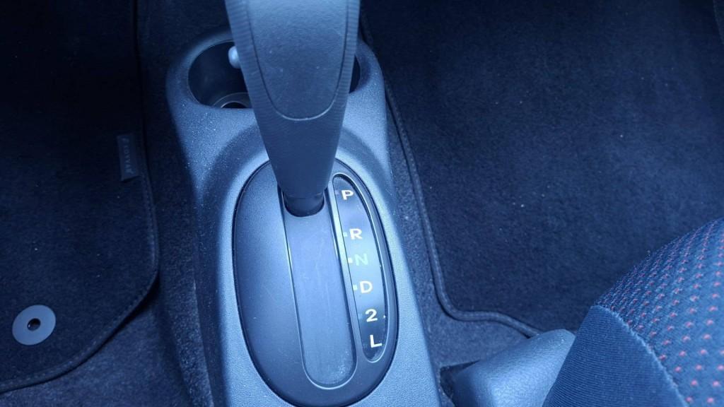 Daihatsu Sirion 1.3 16v comfort