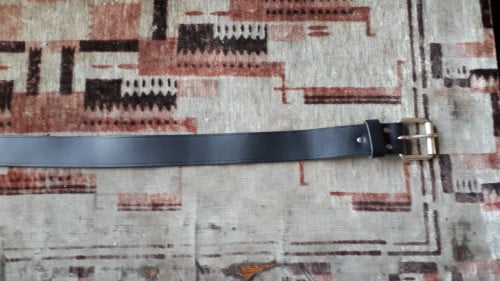 Nieuw lederen riem L= 95 cm.