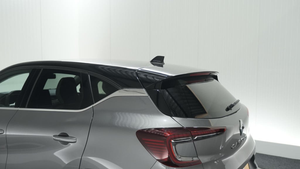 Renault Captur mild hybrid 140 edc techno | 360 camera | 9.3 inch grootsche