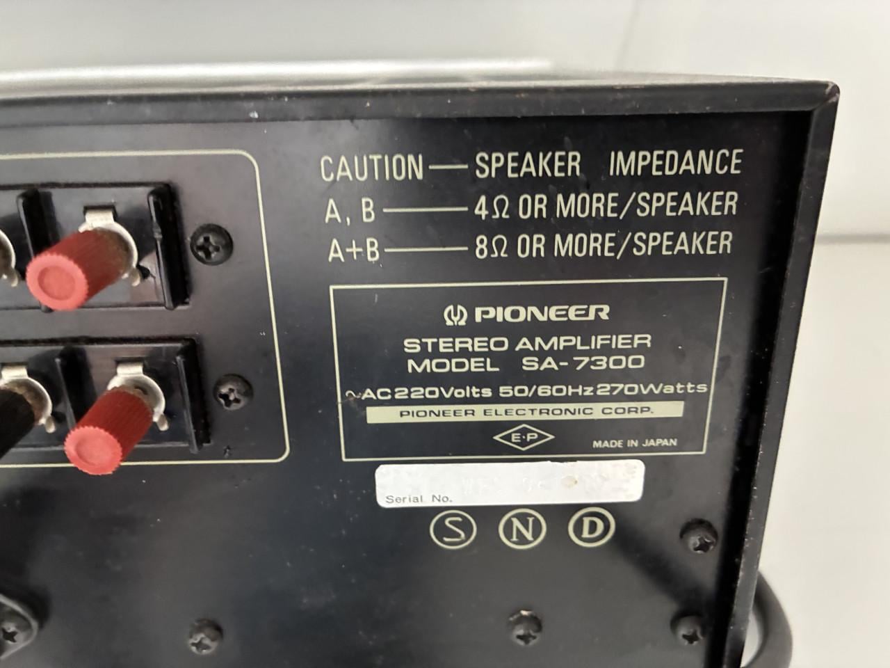 Pioneer SA 7300 vintage versterker