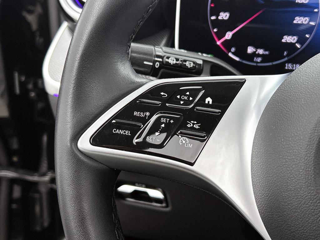 Mercedes-Benz Glc 300 e 4matic luxury plug-in hybride | avantgarde advanced