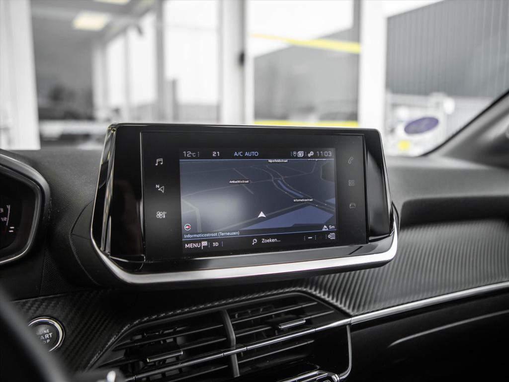 Peugeot 208 1.2 puretech 100pk eat8 allure