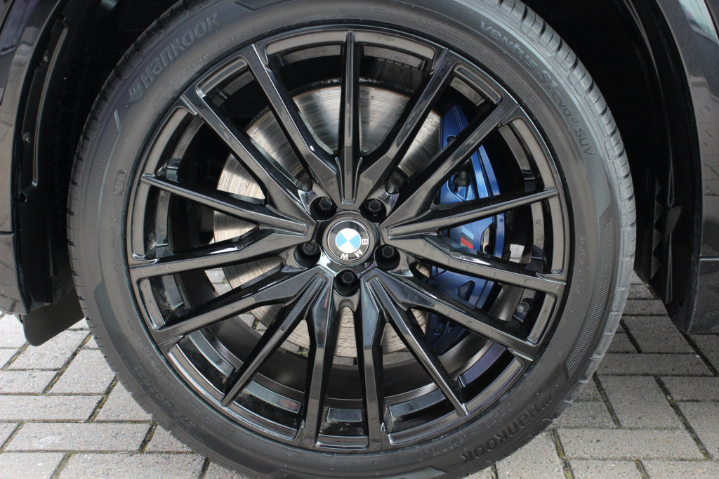 BMW X5 xdrive45e high executive | m-sport | pano. dak | 360° camera | 21'' 