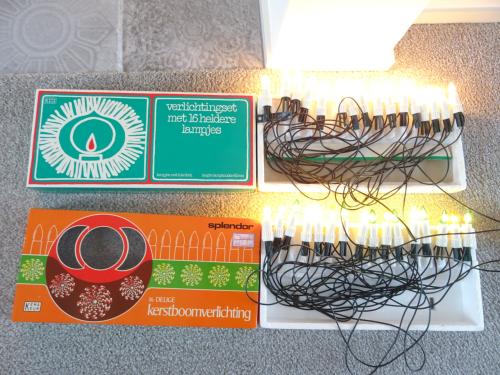 Nostalgische  Kerstverlichting  € 4,50  per doos   3 dozen  voor  € 12,00