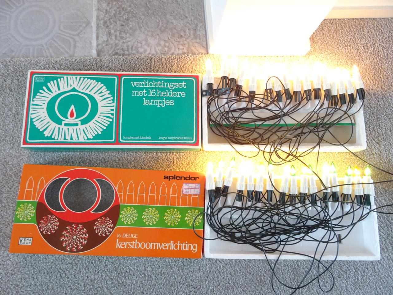 Nostalgische  Kerstverlichting  € 4,50  per doos   3 dozen  voor  € 12,00