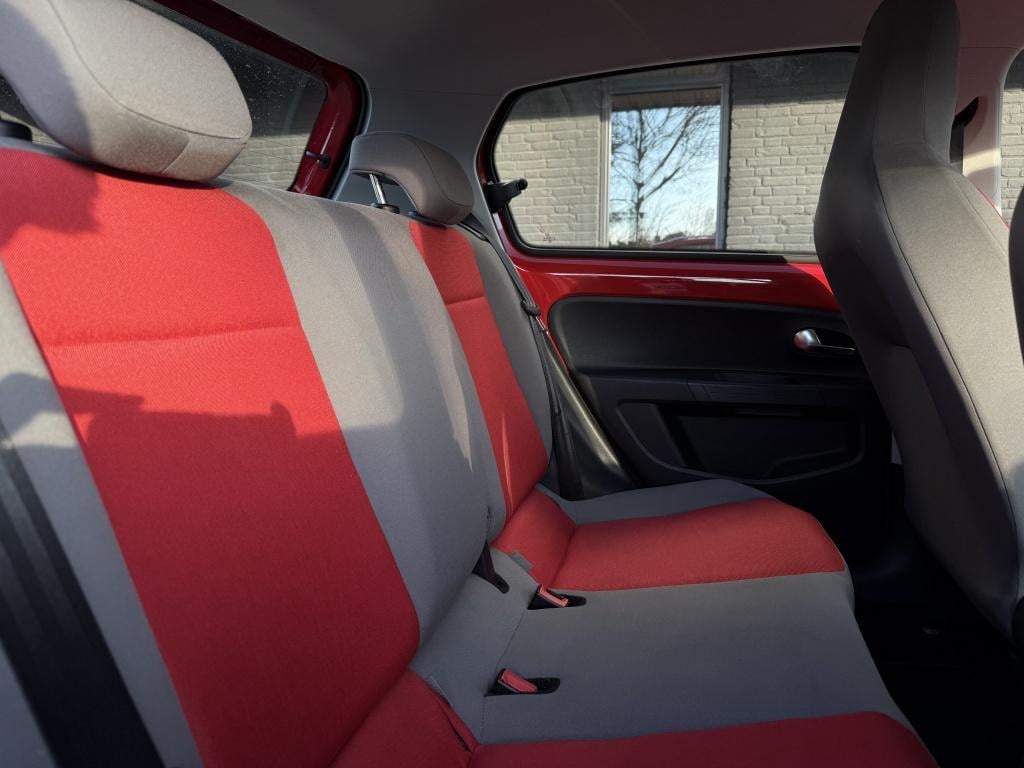 Volkswagen UP! 1.0 cross up! bluem.