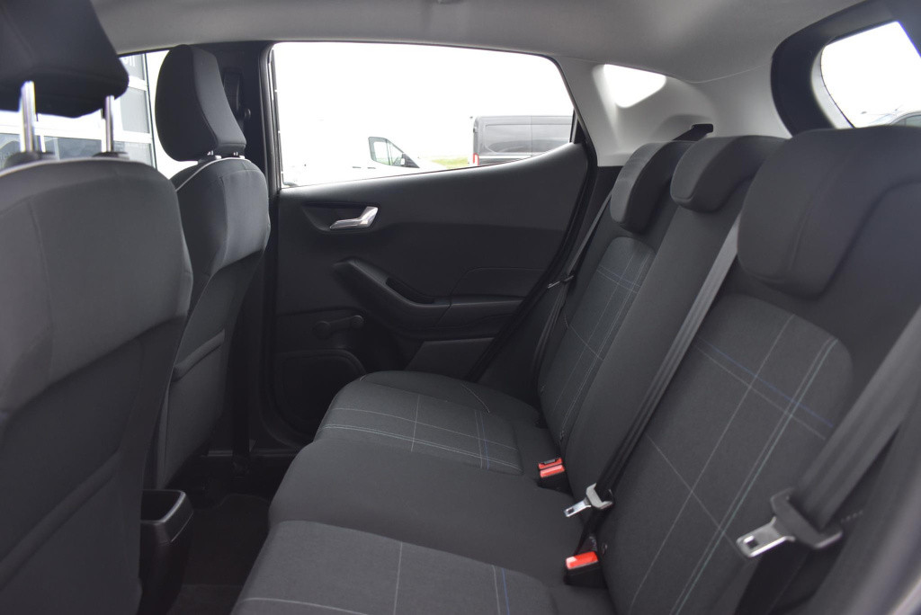 Ford Fiesta 1.1 trend navigatie | lichtmetalen velgen | parkeersensoren