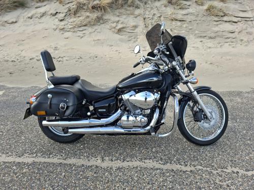 HONDA 750 BLACKSHADOW