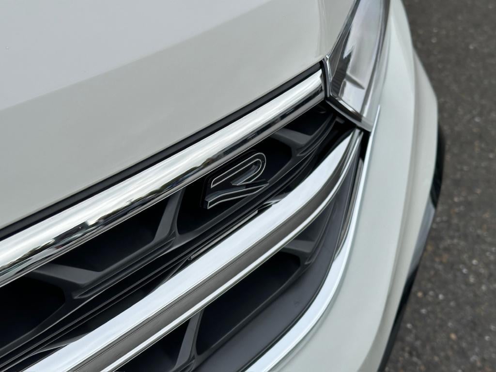 Volkswagen T-roc 1.5 tsi 150pk dsg r-line | camera | keyless | elek. achter