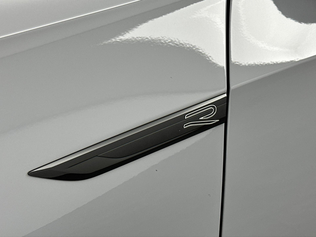 Volkswagen Golf variant 1.5 etsi r-line dsg7