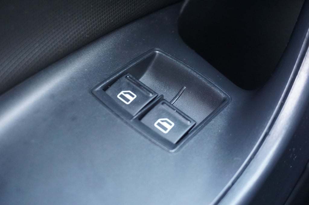 Seat Ibiza 1.6 reference airco / navi / cruise / elektr. ramen / stoelverw.