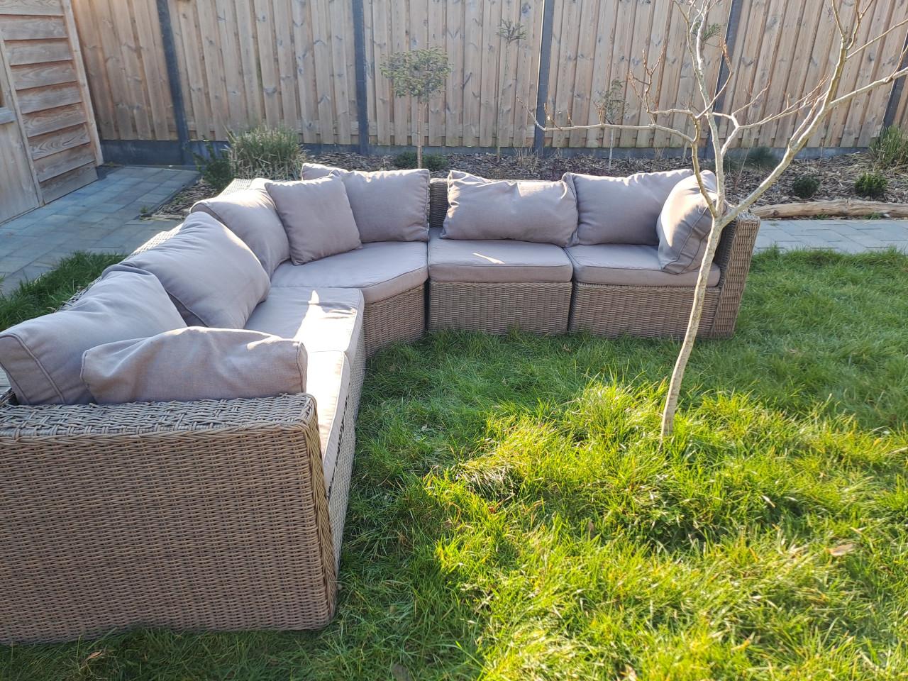 Gratis afhalen modulair lounge set.