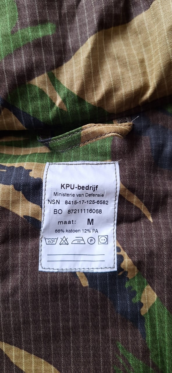 Smockjas Defensie Camouflage Windstopper Maat M, jagerskleding