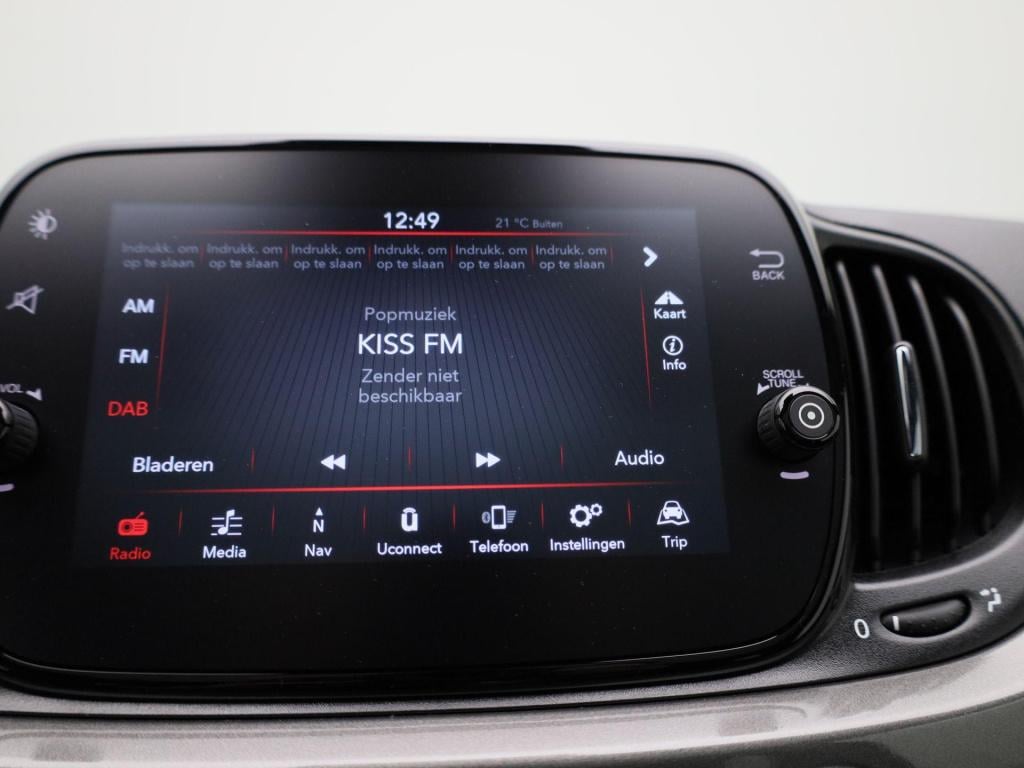 Fiat 500 1.0 hybrid dolcevita | panorama dak | parkeer sensoren | climate c