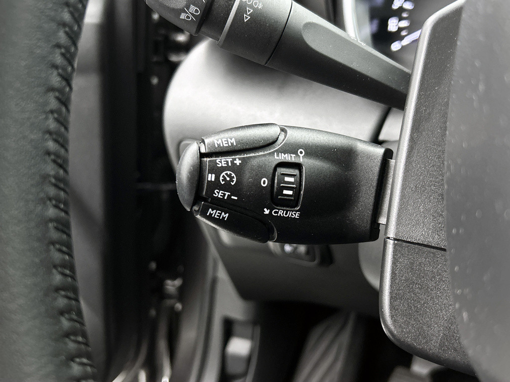 Citroen C3 Aircross 110 pk business | rijklaar | navigatie | parkeersensore