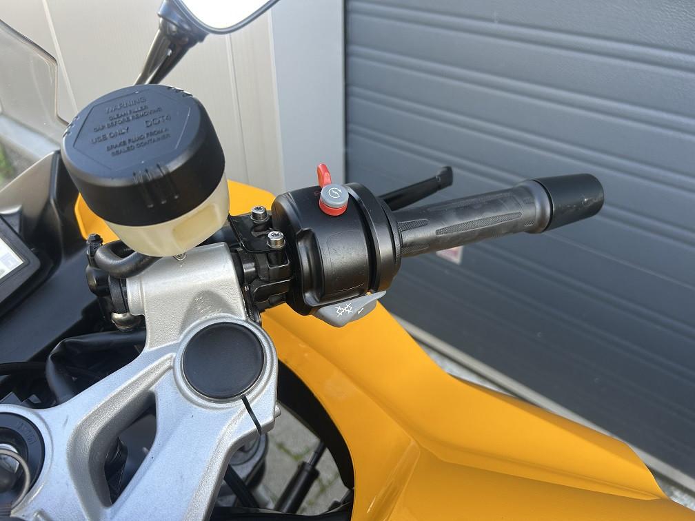 Nette BMW F800S uit 2008 met slechts 10dkm, 1e eigenaar, topper! €3750,-