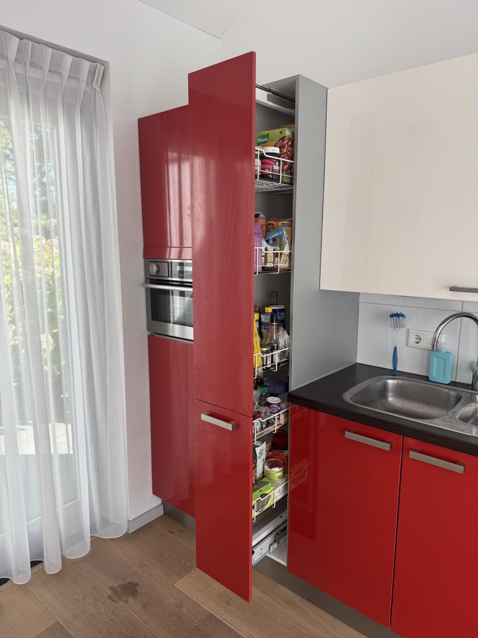 Complete keuken  (zelf uithalen) aangeboden