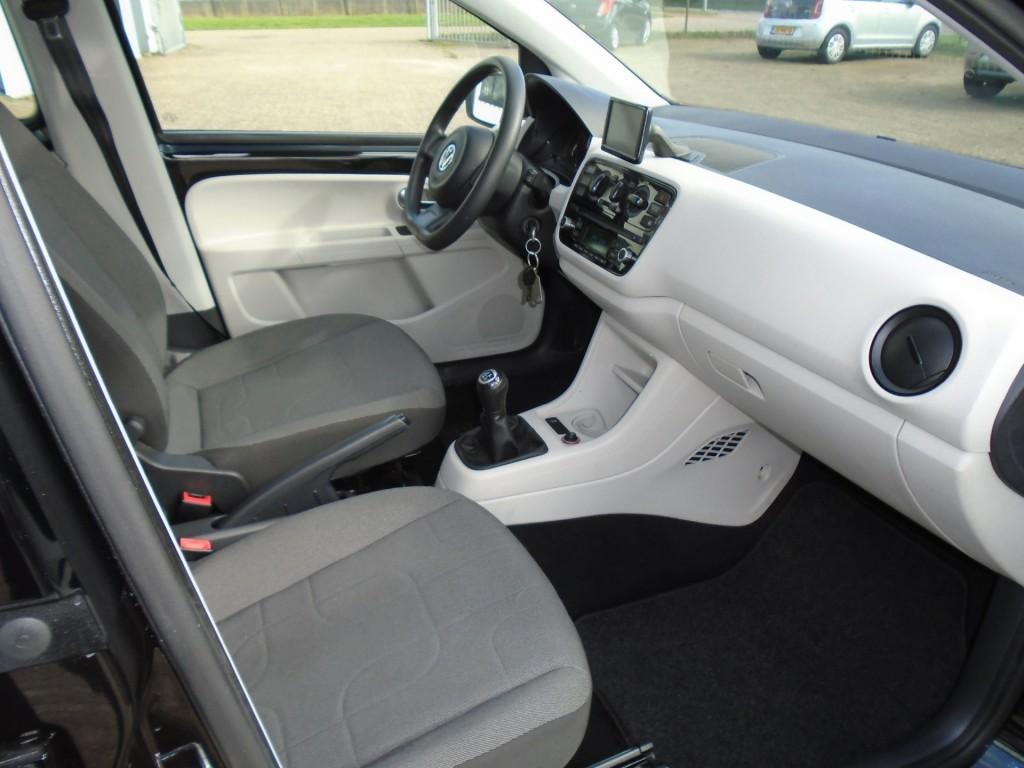 Volkswagen UP! up 1.0 move bluem.