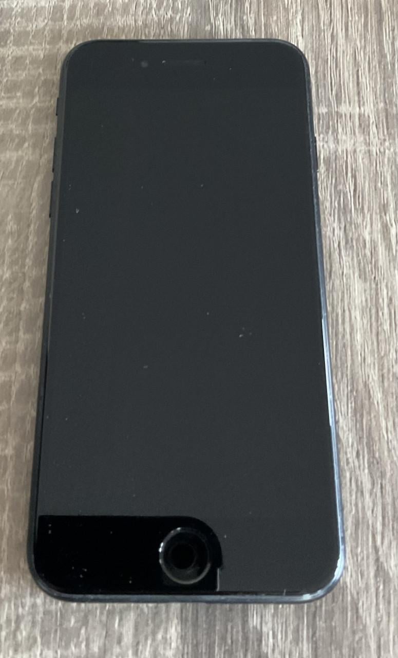 IPhone SE 64 GB zwart