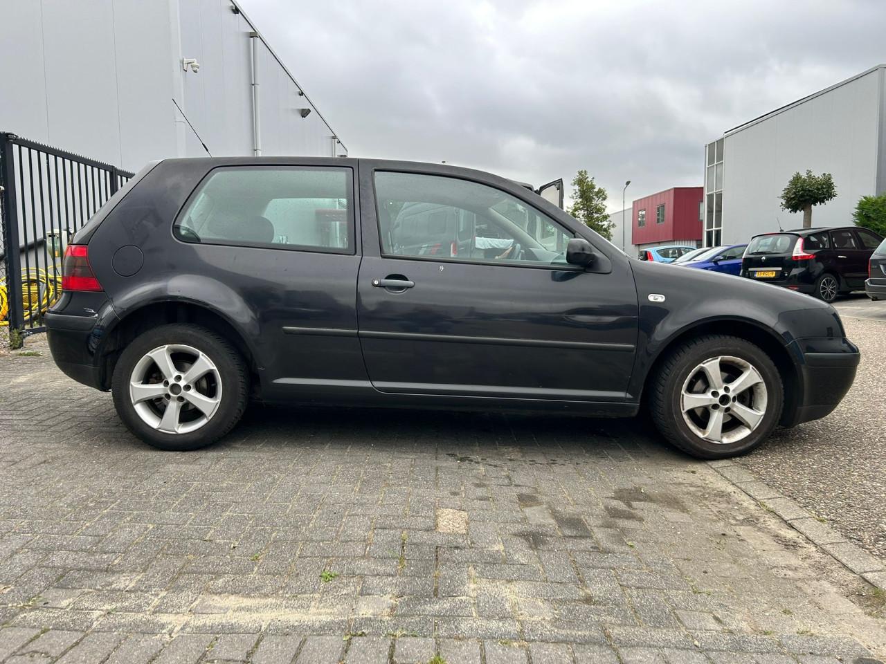 Volkswagen Golf 1.4-16V Master Edition Airco/LM/Trekhaak/Verzwaarde Vering