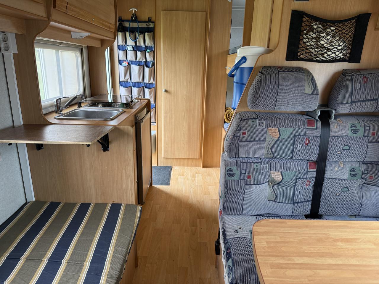 6 persoons camper goede staat