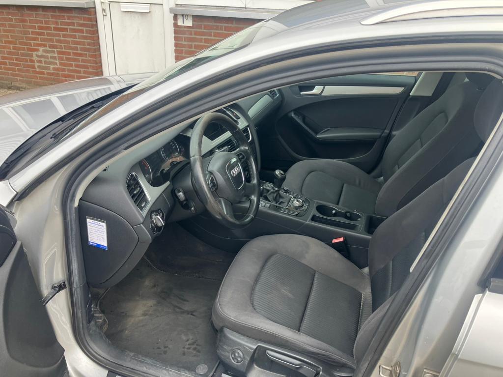 Audi A4 avant 1.8 tfsi pro line ecc xenon