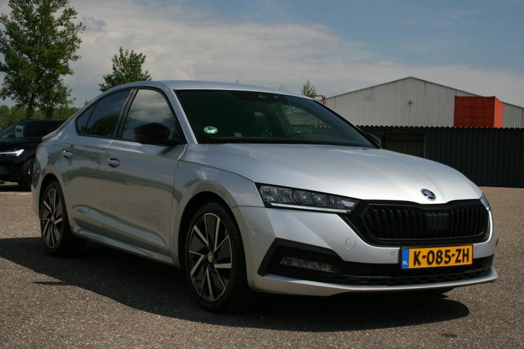 Skoda Octavia 1.0 e-tsi sport business