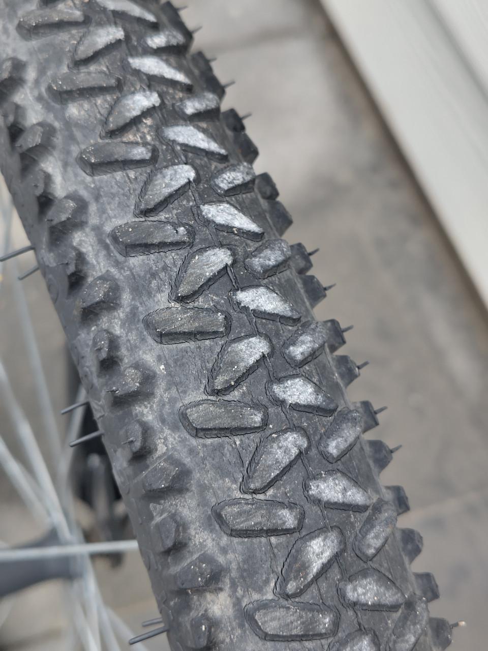 Rockrider ST100 Mountainbike