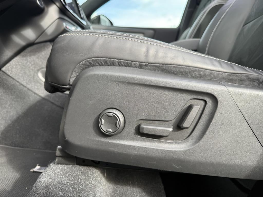 Volvo XC40 t5 262pk recharge r-design full options! trekhaak