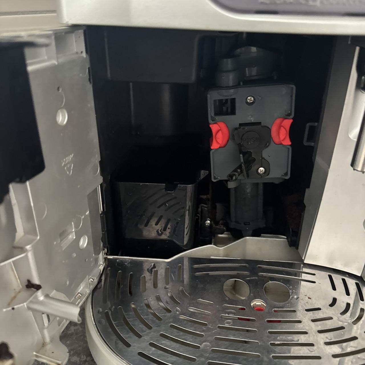 Koffieapparaat. IZGST.