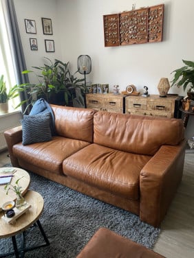 Gratis 3 zits rundlederen bank congnac kleurig 2,12 m
