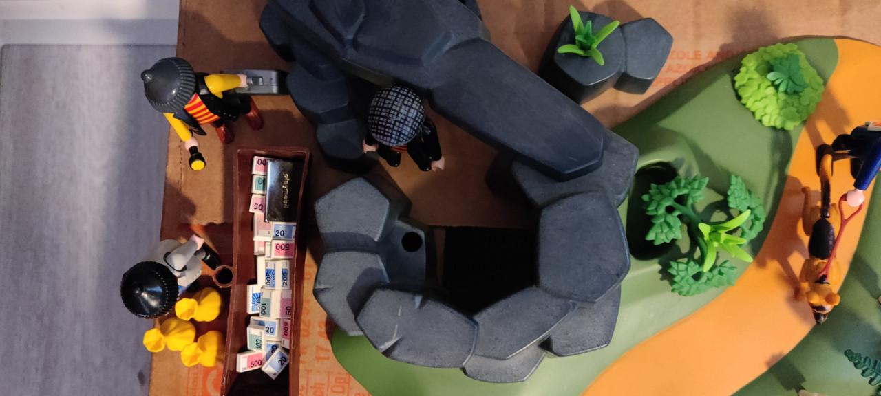 Playmobil Politie doet sporenonderzoek