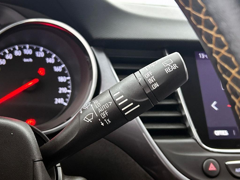 Opel Crossland X 1.2 t. innovation