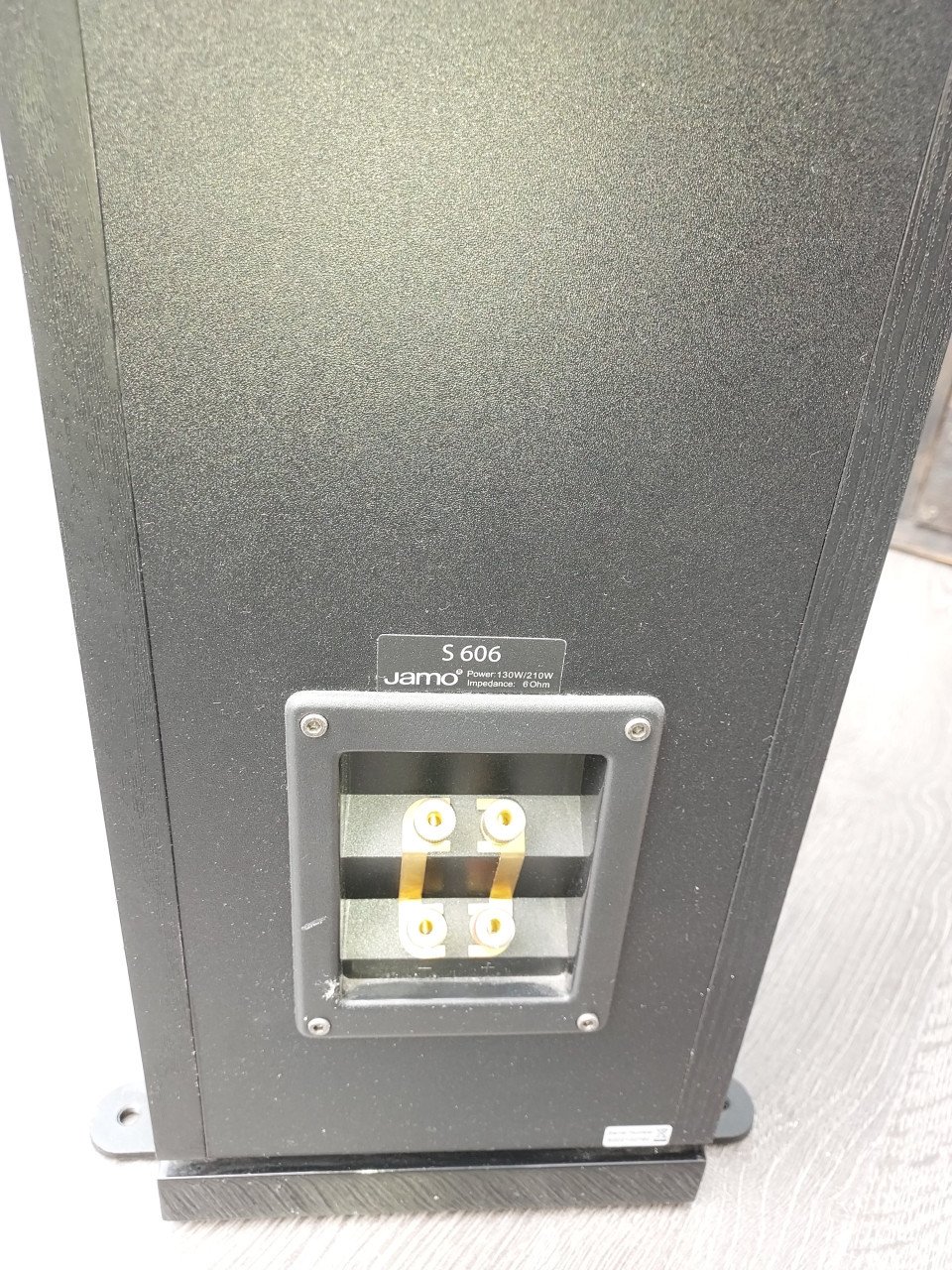 Speakers jamo type s606