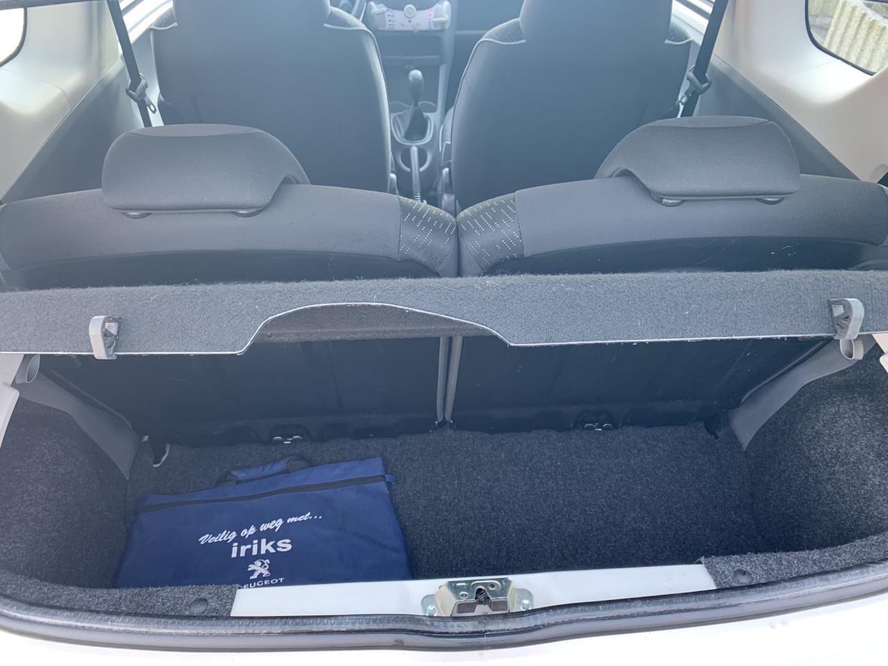 Peugeot 107 1.0-12V Millesim 200