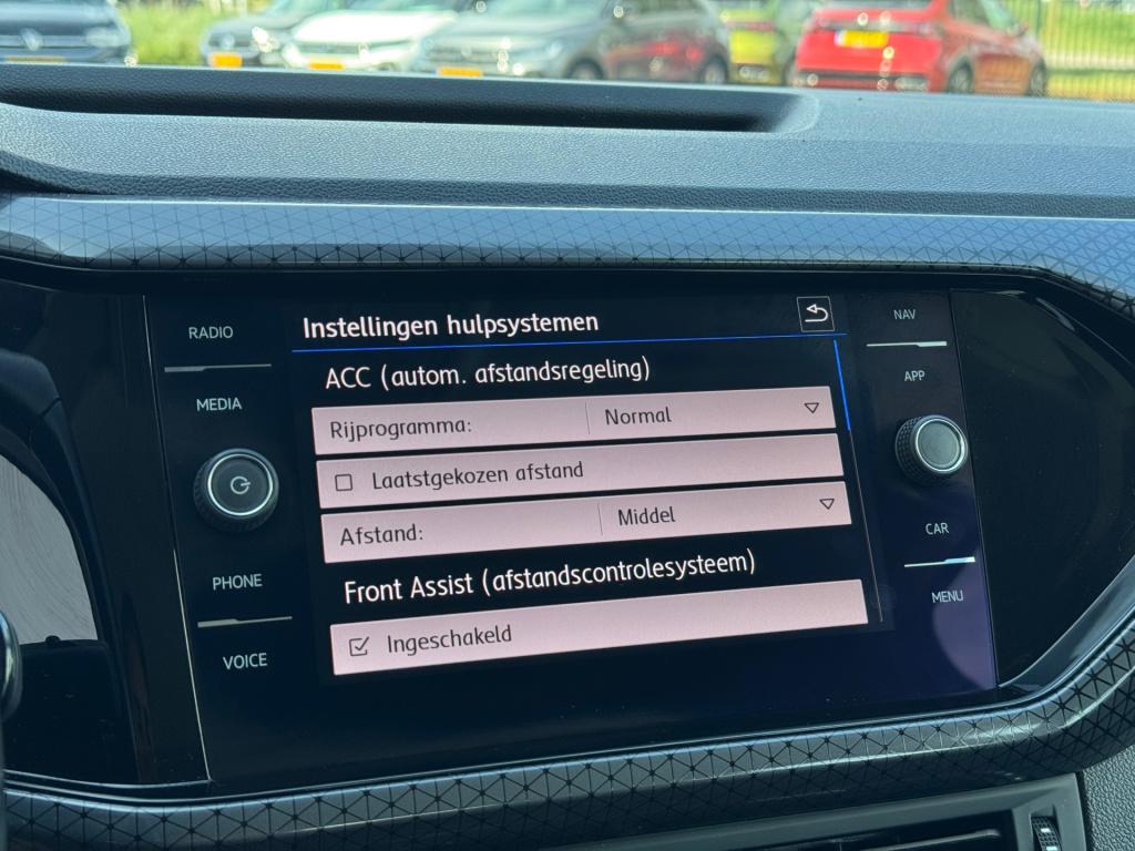 Volkswagen T-cross 1.0 tsi style * virtual cockpit * stoelverwarming * carp