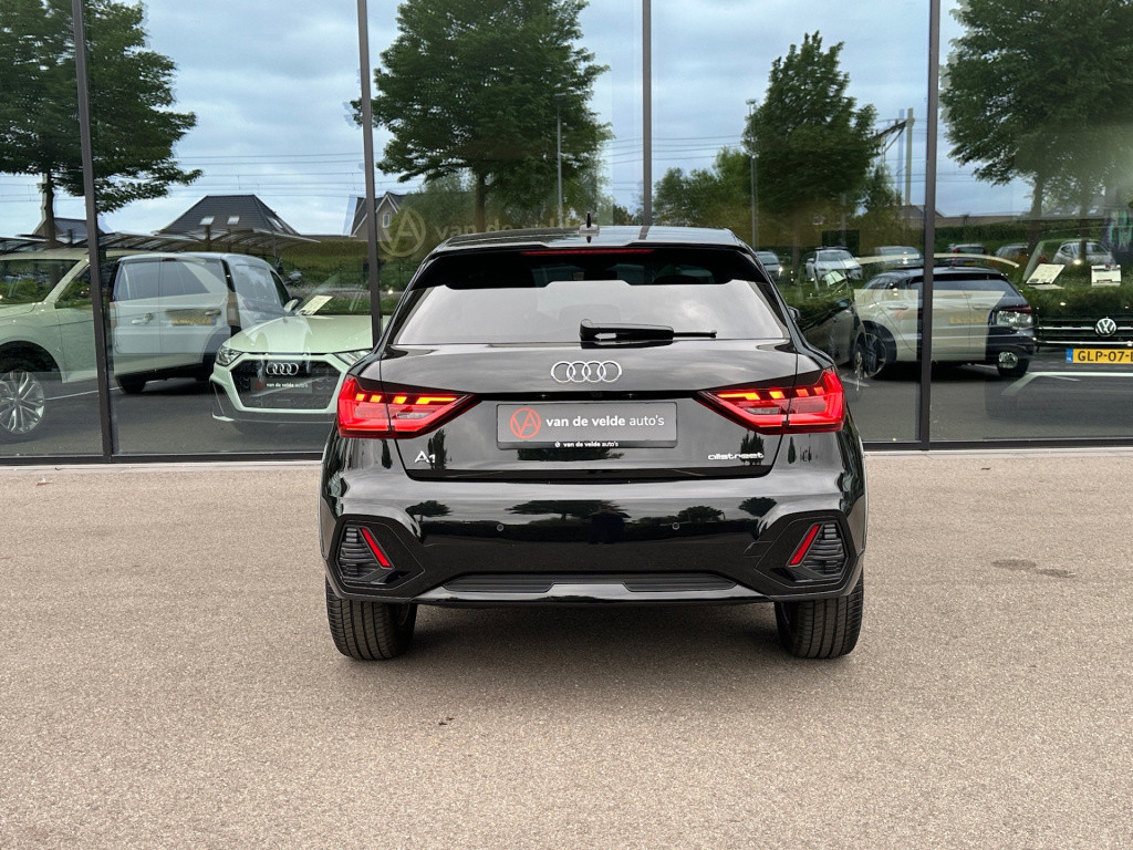 Audi A1 allstreet 30 tfsi 110pk s-tronic business edition | led | camera | 